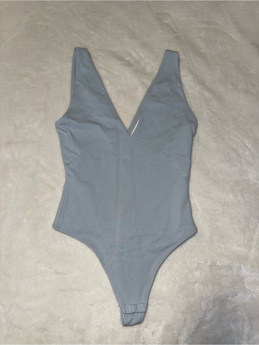 Aritzia v-neck bodysuit